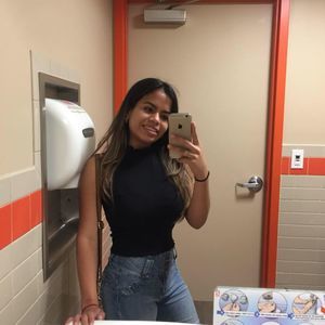 Meet your Posher, Anabel